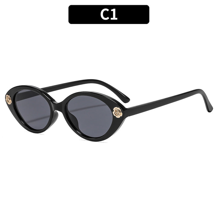 Elegant Vintage-Inspired Oval Frame Sunglasses