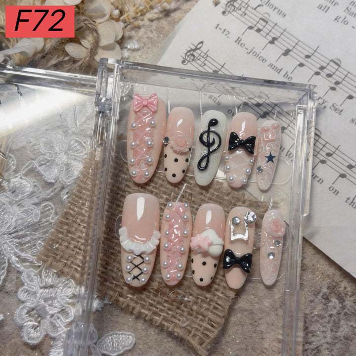 Thematic Artistic Press-On Nail Set