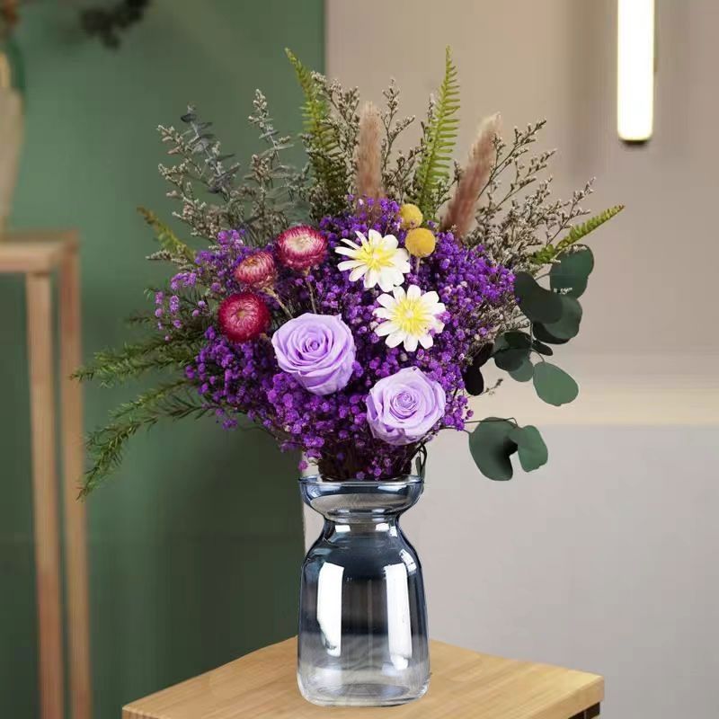 Decorative Dried Flower Bouquet Arrangement