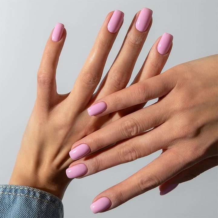Artificial nail set with luxurious, pre-made nails Kalsten