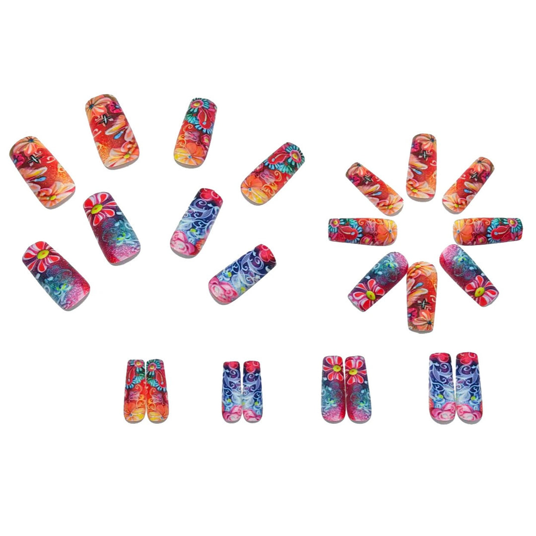 Artificial nails with luxurious 3D flowers and glitter accents Kalsten