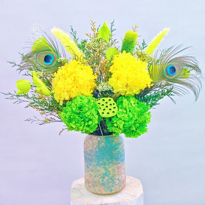 Vibrant Floral Centerpiece Arrangement