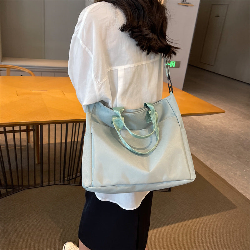Versatile Multi-Compartment rk Tote Kalsten