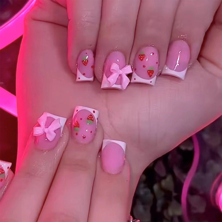 Decorative Strawberry-Themed Press-On Nail Art Kalsten