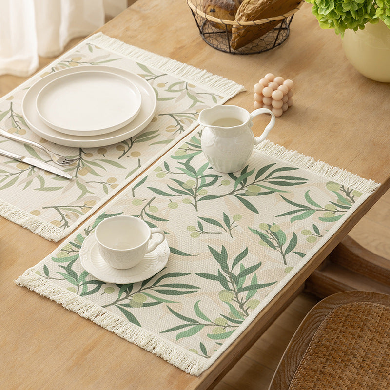 Floral woven bath mat with decorative fringes Kalsten