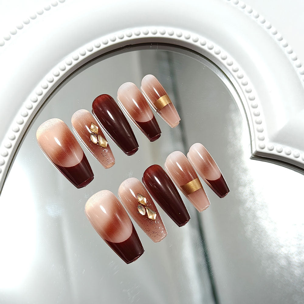 Artificial nails with luxury embellishments and stylish color gradients Kalsten