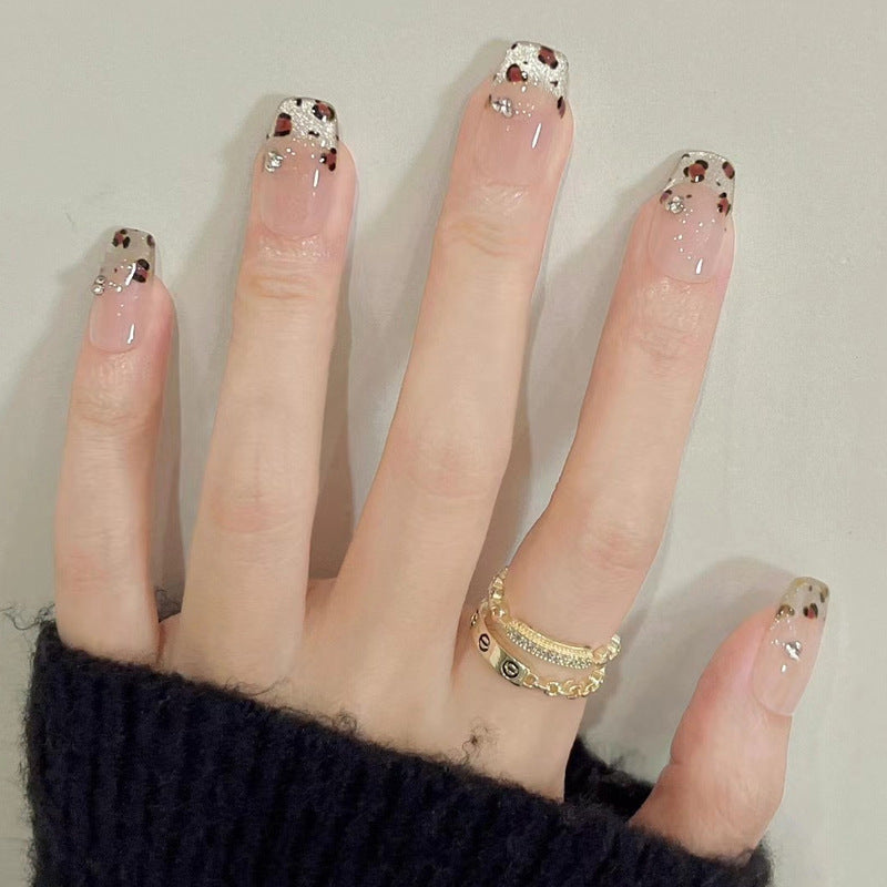 Glamorous Nail Designs Kalsten