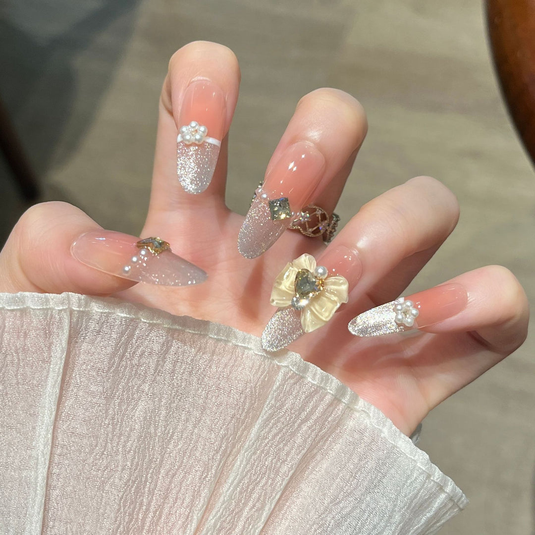 Glamorous Rhinestone-Embellished Nail Art Extensions Kalsten