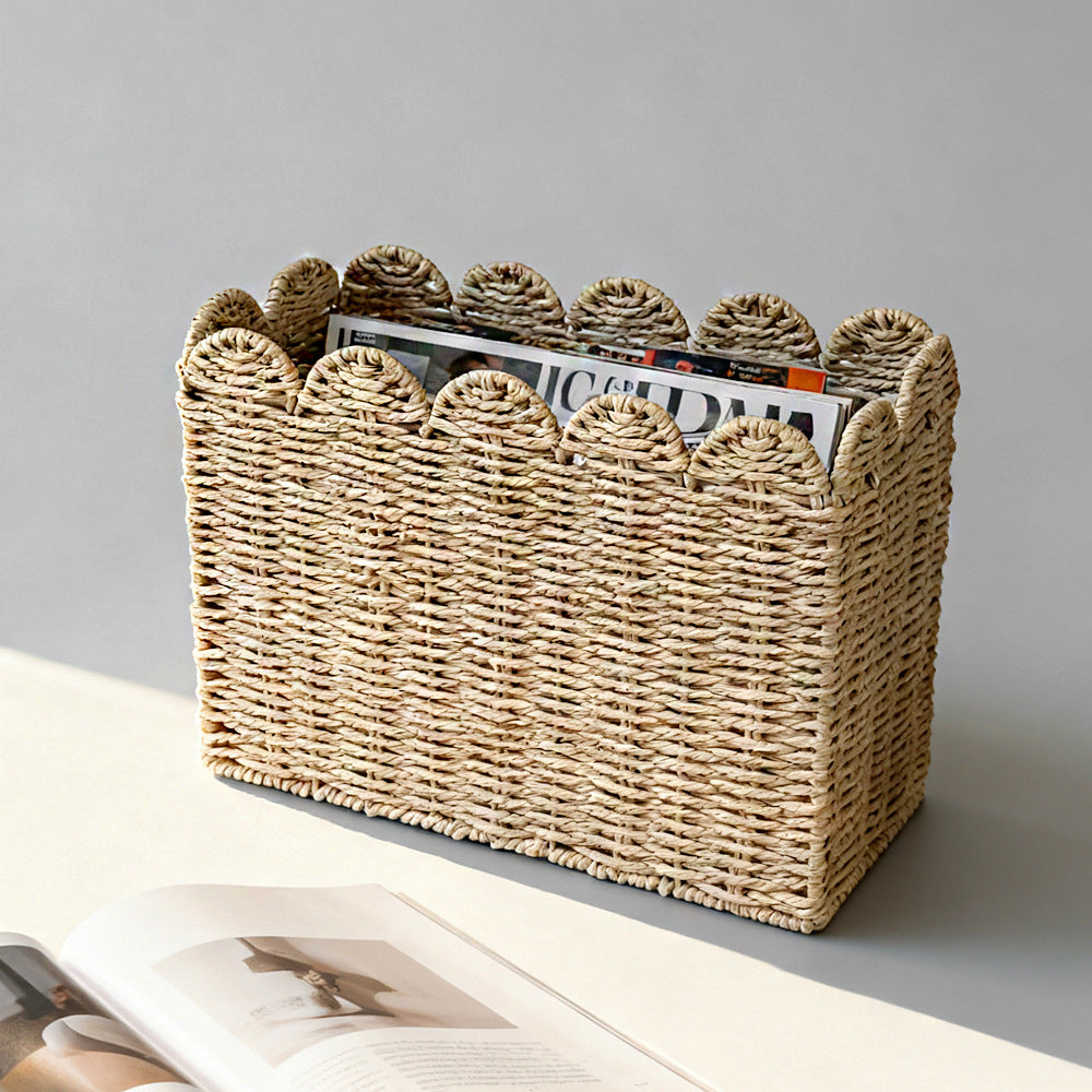 Decorative storage basket made of high-quality natural material Kalsten