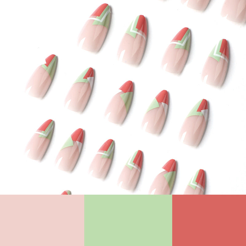 Artful nail art in trendy design Kalsten