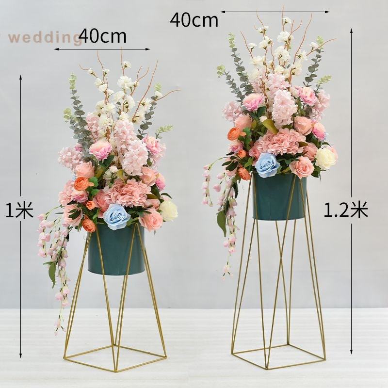 Modern Floral Arrangement