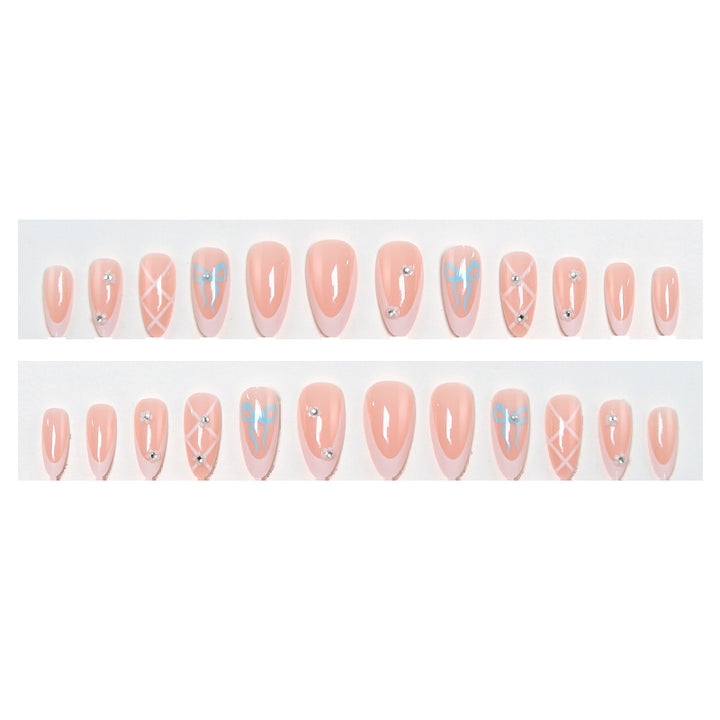 Elegant artificial nails with floral and decorative details Kalsten