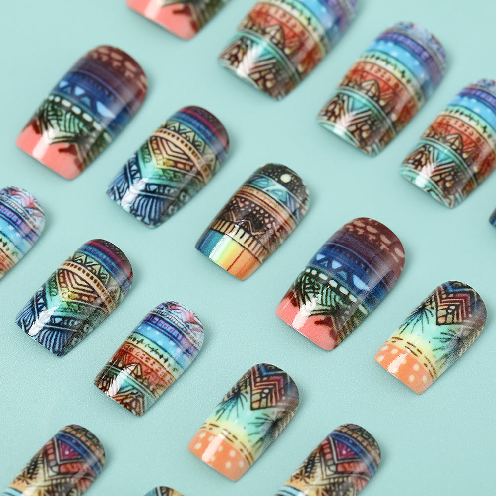Creative Art Nails in Ethno Design Kalsten