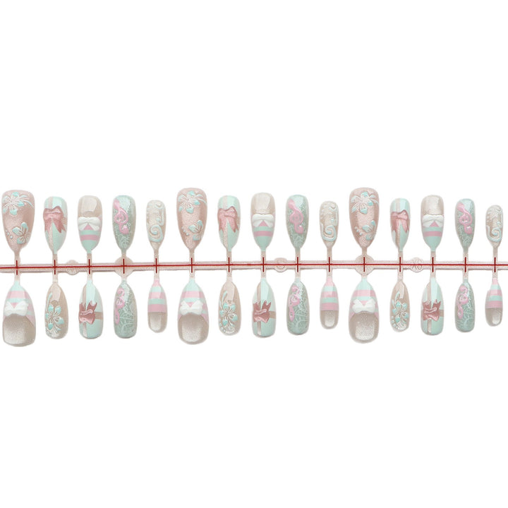 Themed Press-On Nail Art Set Kalsten