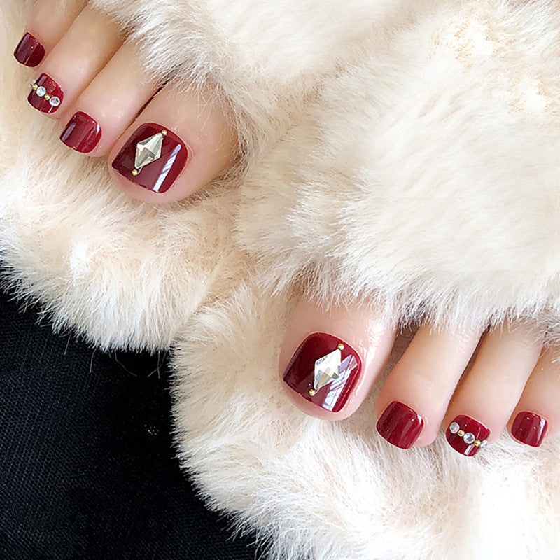 Elegant Rhinestone-Embellished Press-On Toenail Art