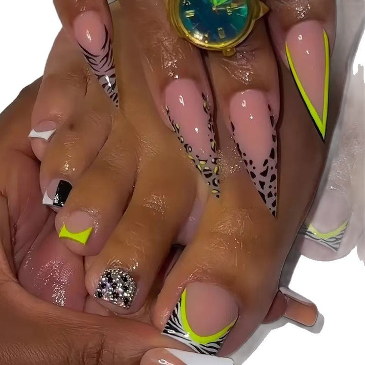 Trendy Stiletto Nail Art Kalsten