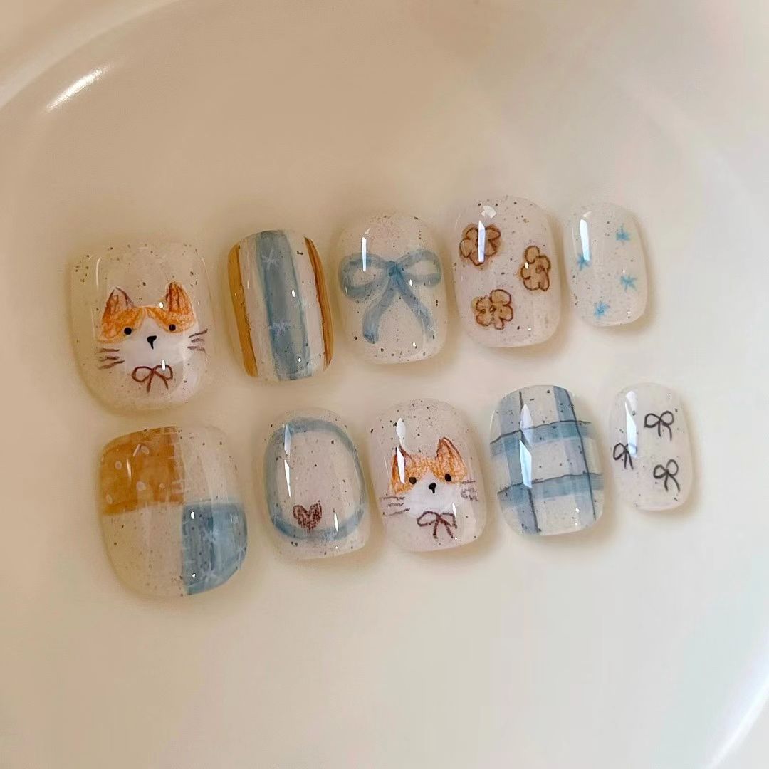 Artistic Cat-Inspired Nail Art Set Kalsten