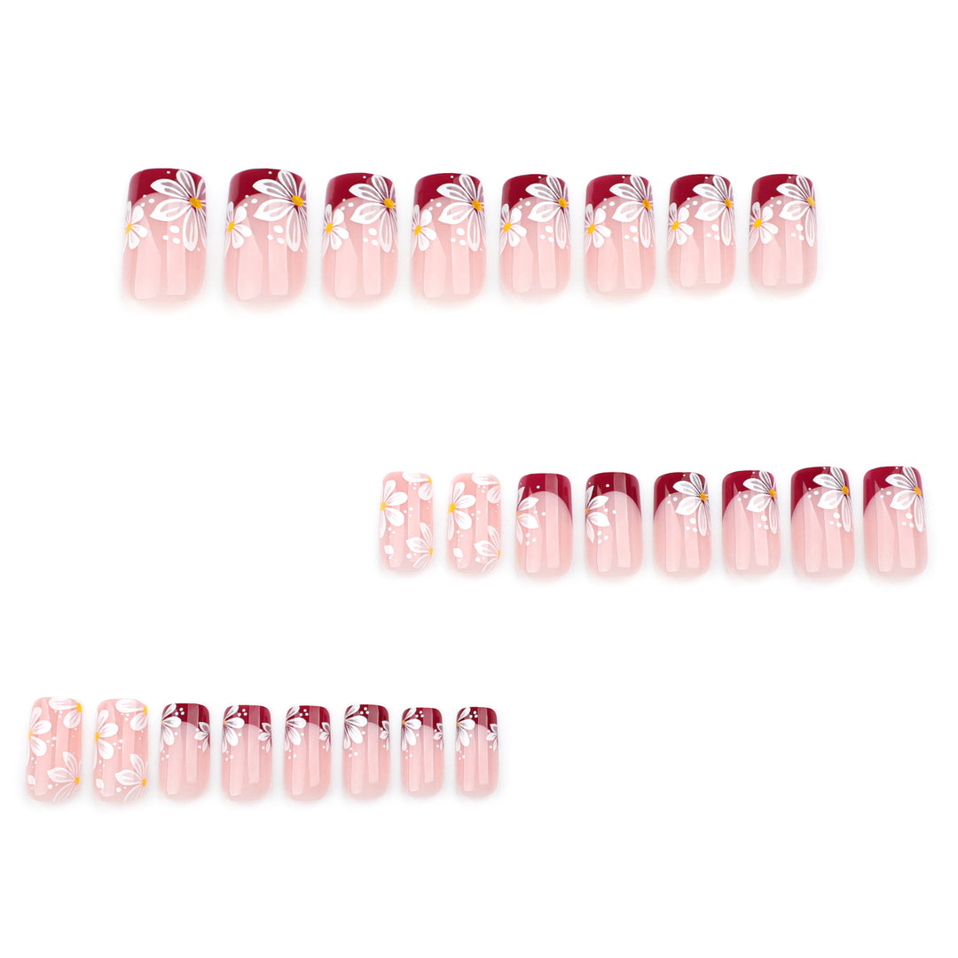 Artistic Nail Extensions with Floral Design Kalsten