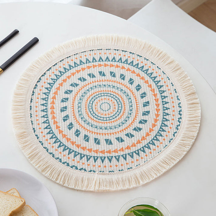 Round woven placemat with fringes and mandala jacquard structure Kalsten