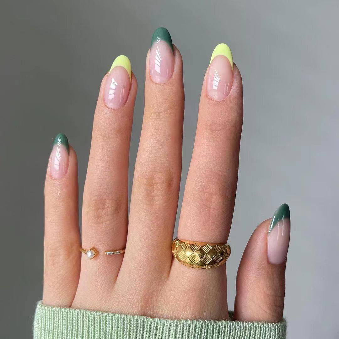 Artful nail art with creative color tips Kalsten