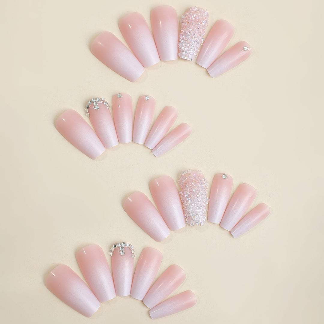 Artificial nail set with sparkling glitter effects and delicate winter motif Kalsten