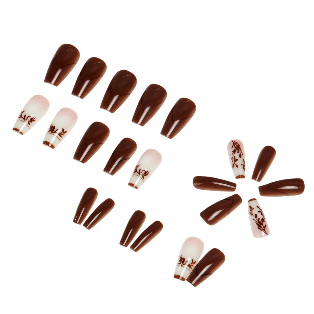 Elegant Artificial Nails with Filigree Leaf Patterns Kalsten