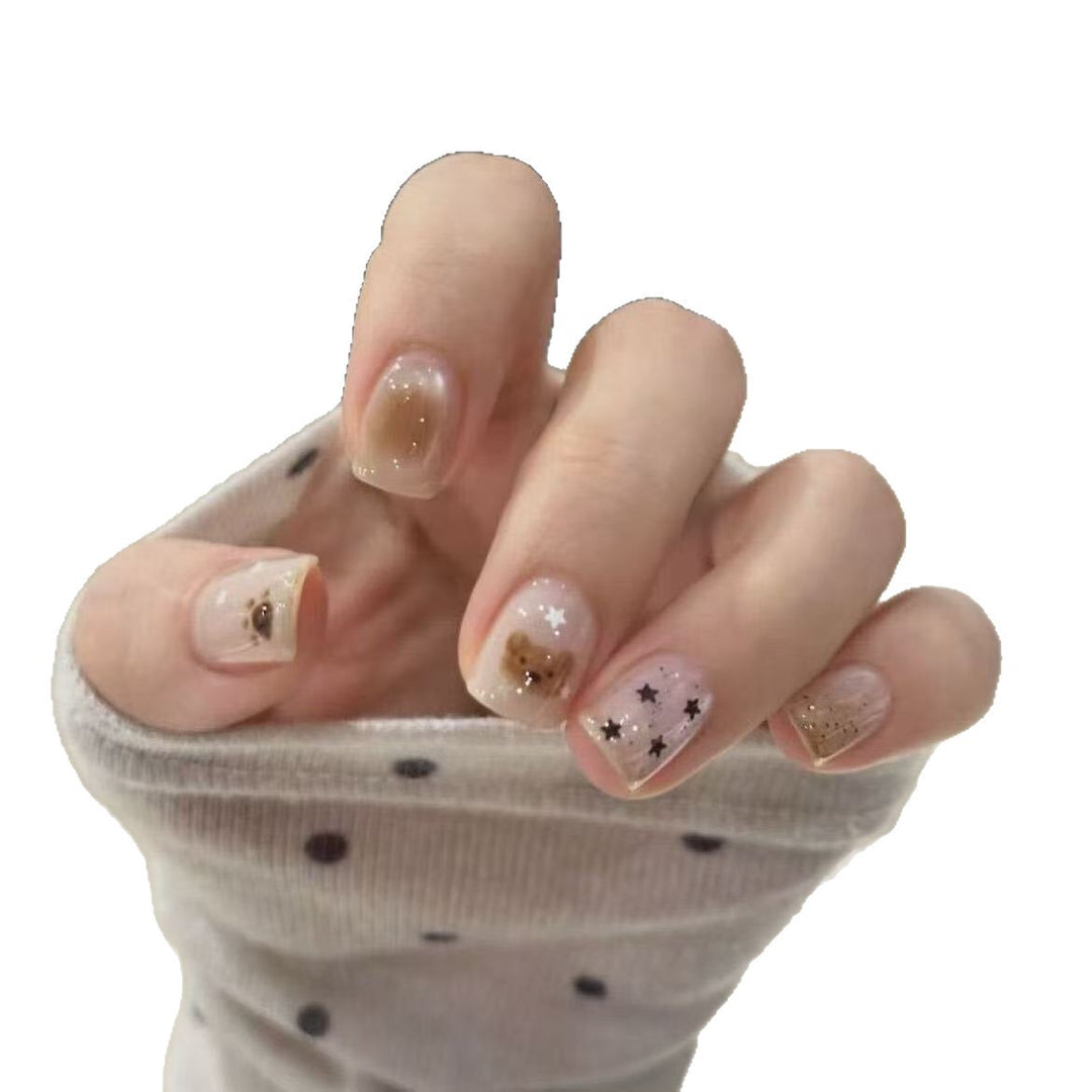 Celestial-Themed Press-On Nail Art Kalsten