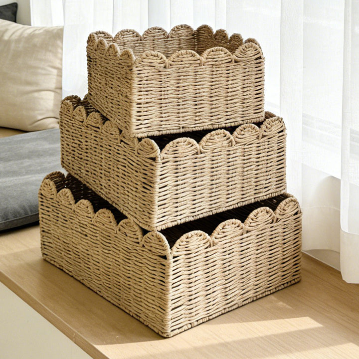 Handcrafted storage basket with playful wave edge Kalsten