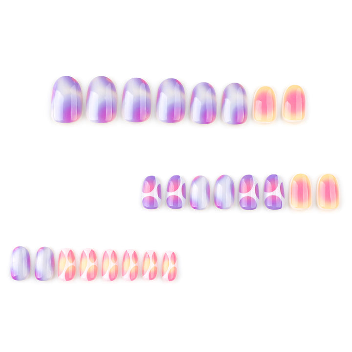 Elegant and creative nail art with a gentle gradient and geometric accents Kalsten
