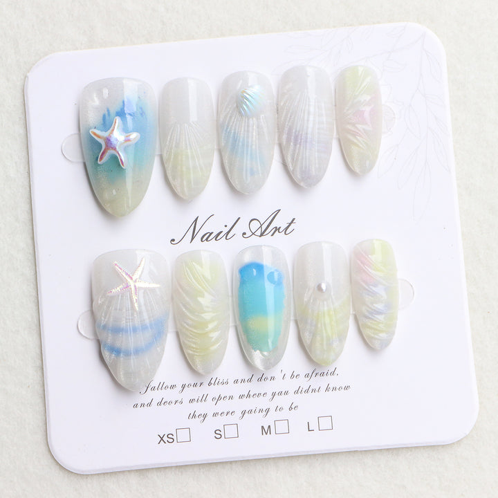 Coastal-Inspired Press-On Nail Art Kalsten