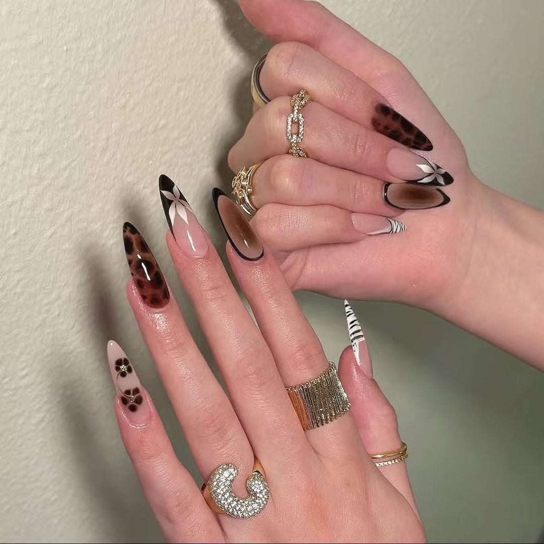 Artistic Stiletto Nail Set Kalsten