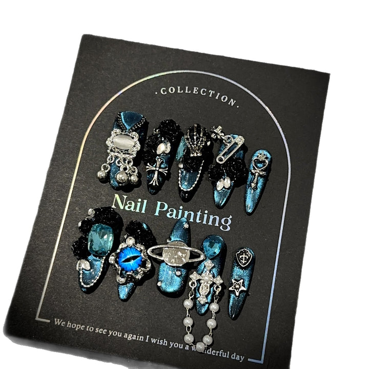 Artistic Themed Press-On Nail Art Set