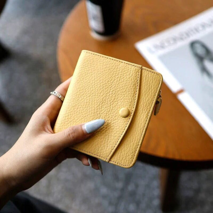 Textured Leather Zippered Coin Wallet Kalsten