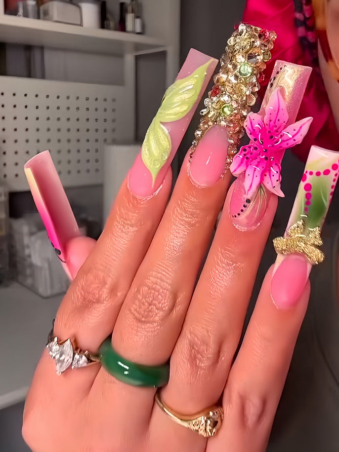 Decorative Long Press-On Nail Extensions Kalsten