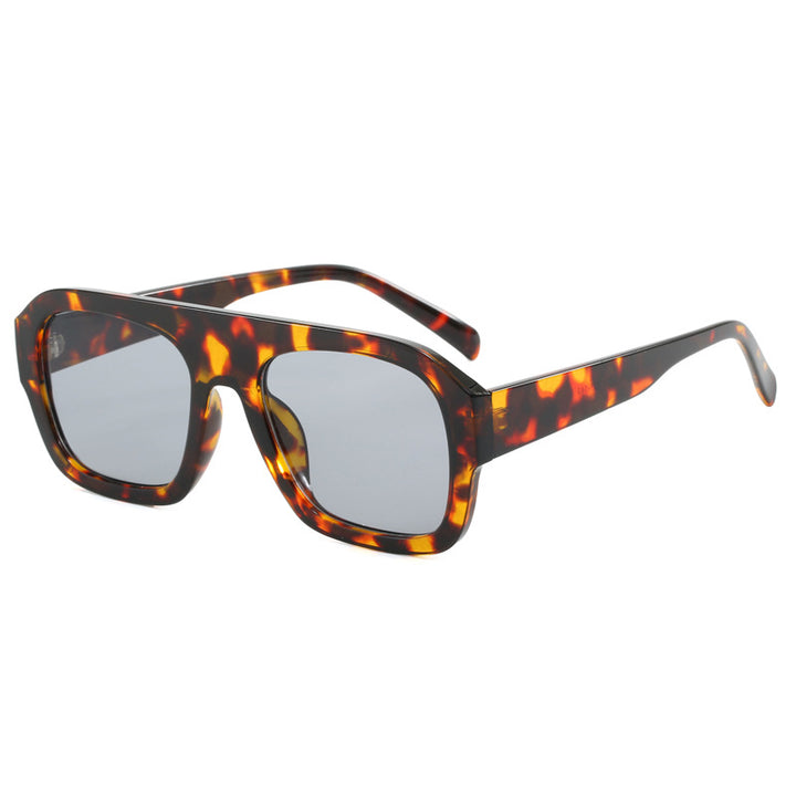 Ladies oversized square sunglasses with modern design Kalsten