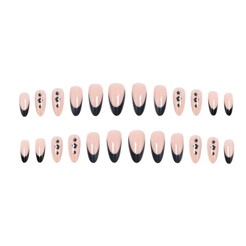 Artful nail designs with elegant accents Kalsten