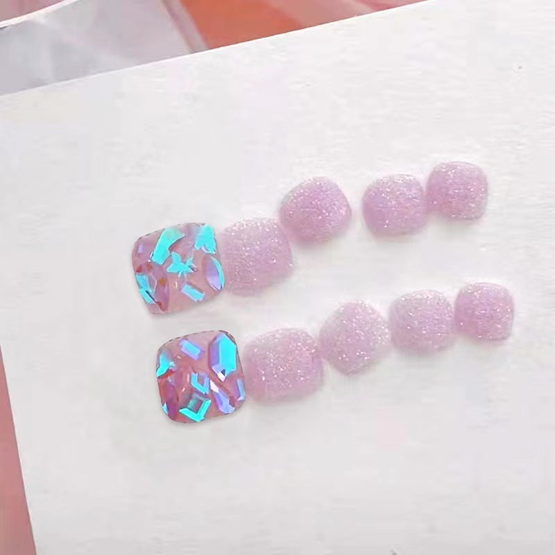 Glamorous artificial nails with sparkling glitter Kalsten