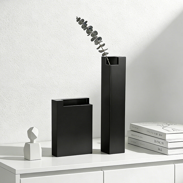 Modern Minimalist Decorative Vase Set