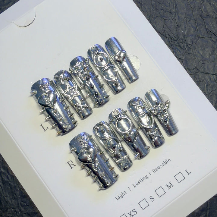 Decorative Studded Press-On Nail Set