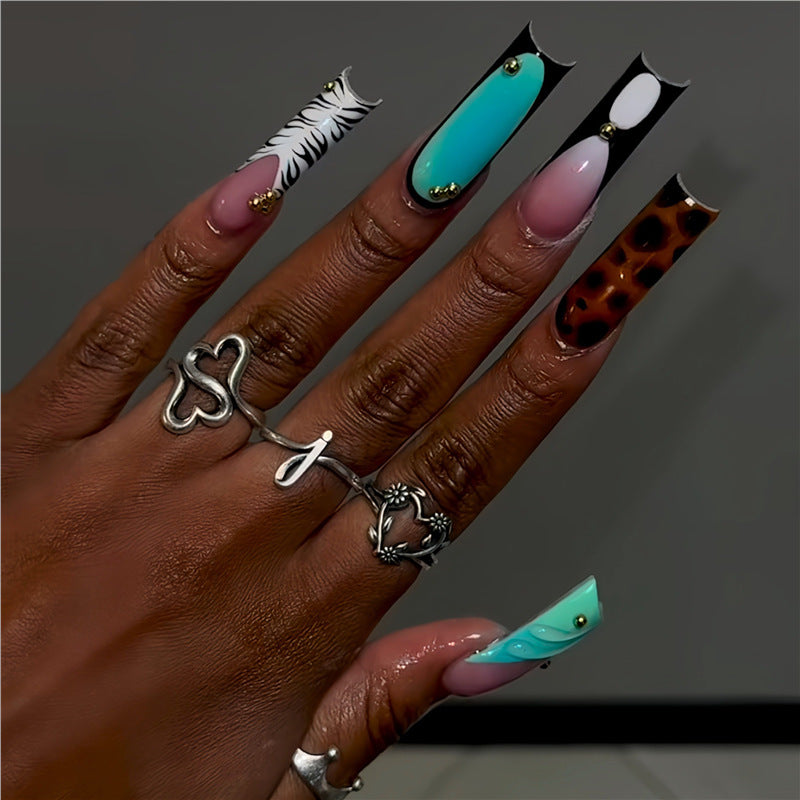 Artistic Press-On Nail Set Kalsten