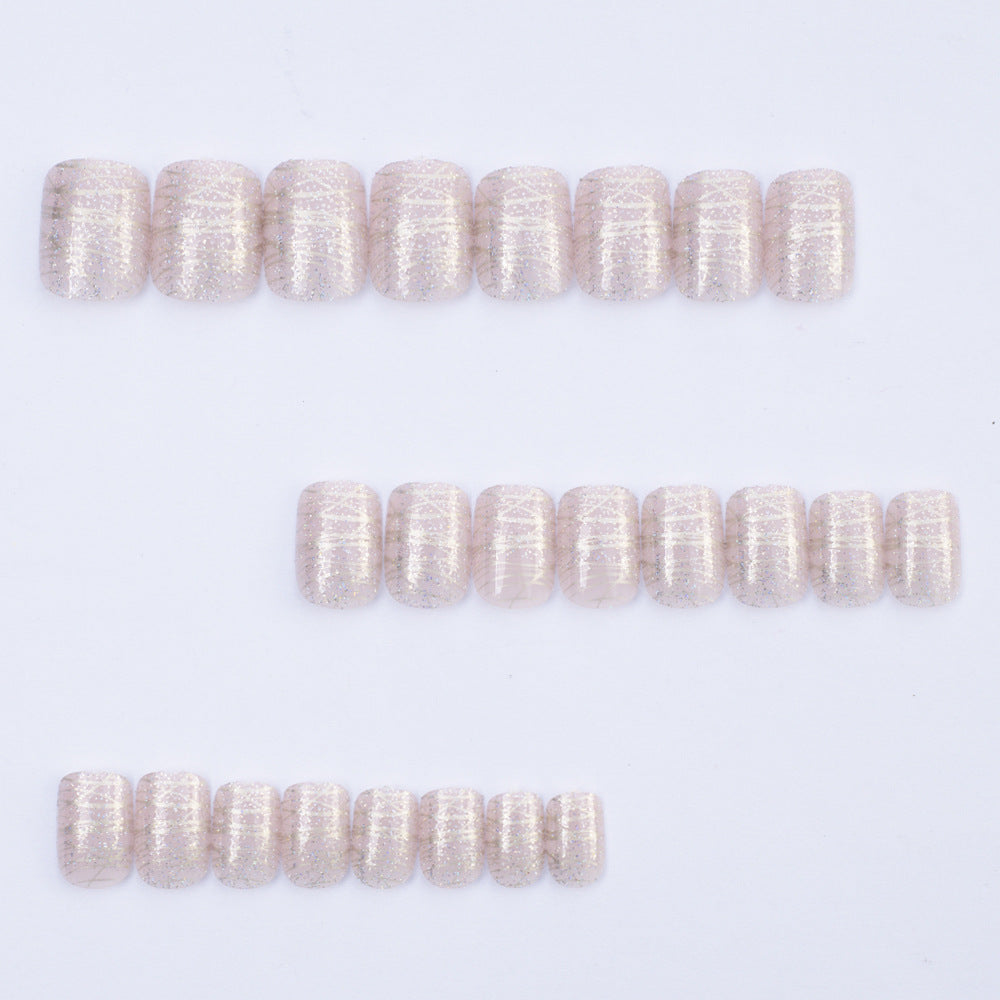 Glittering artificial nails with elegant metallic finish Kalsten