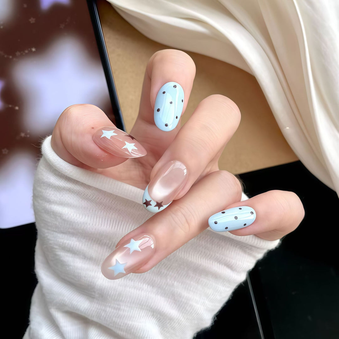 Artistic Star-Patterned Press-On Nail Art Kalsten