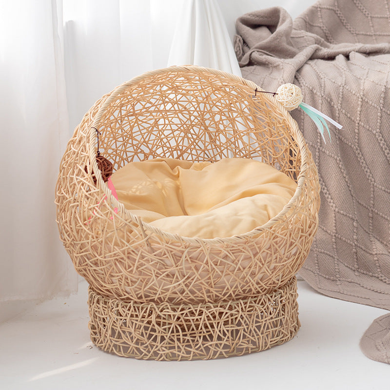 Modern Whimsical Woven Pet Bed Kalsten
