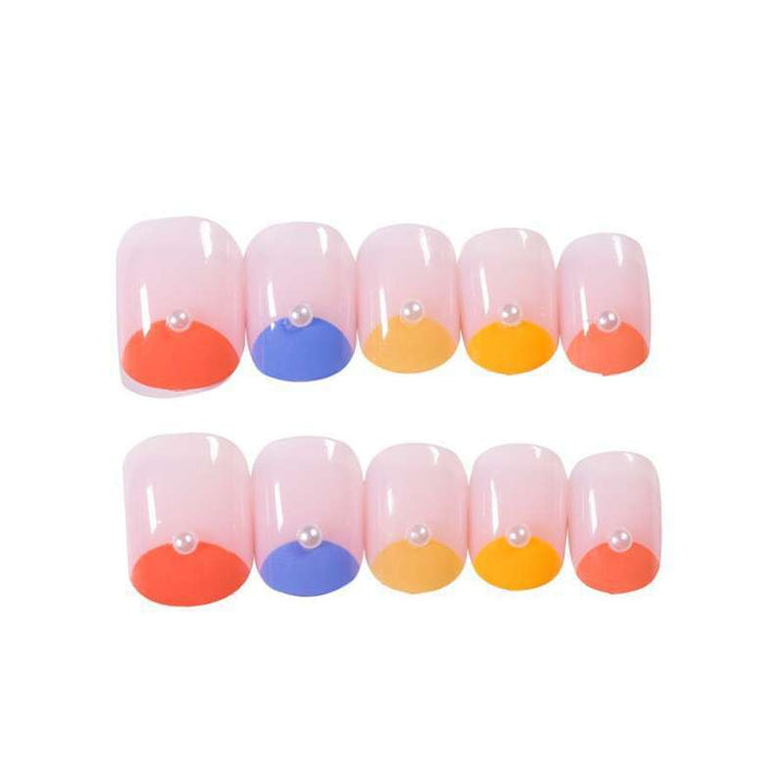 Creative art nails with colorful gradient Kalsten