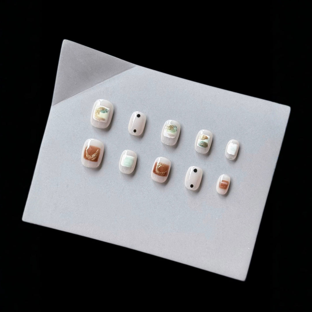 Artistic Nail Art Kit