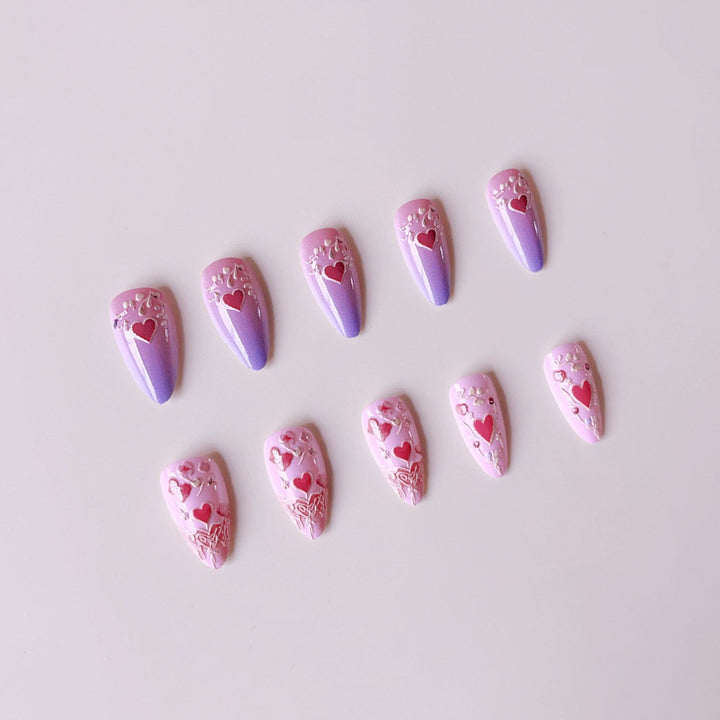 Artificial nail set with romantic heart and floral decorations Kalsten