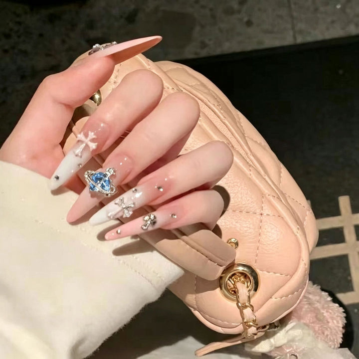 Artistic Floral-Embellished Press-On Nail Art Kalsten