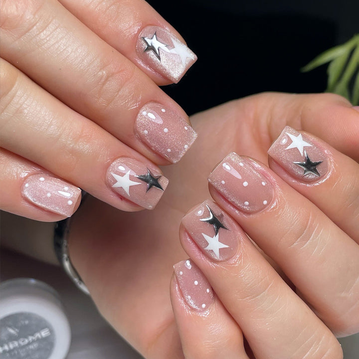 Star-Embellished Gel Nail Art Kalsten