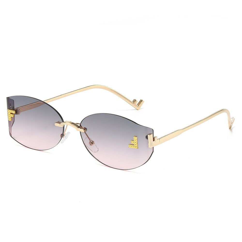 Elegant Winged Sunglasses Kalsten