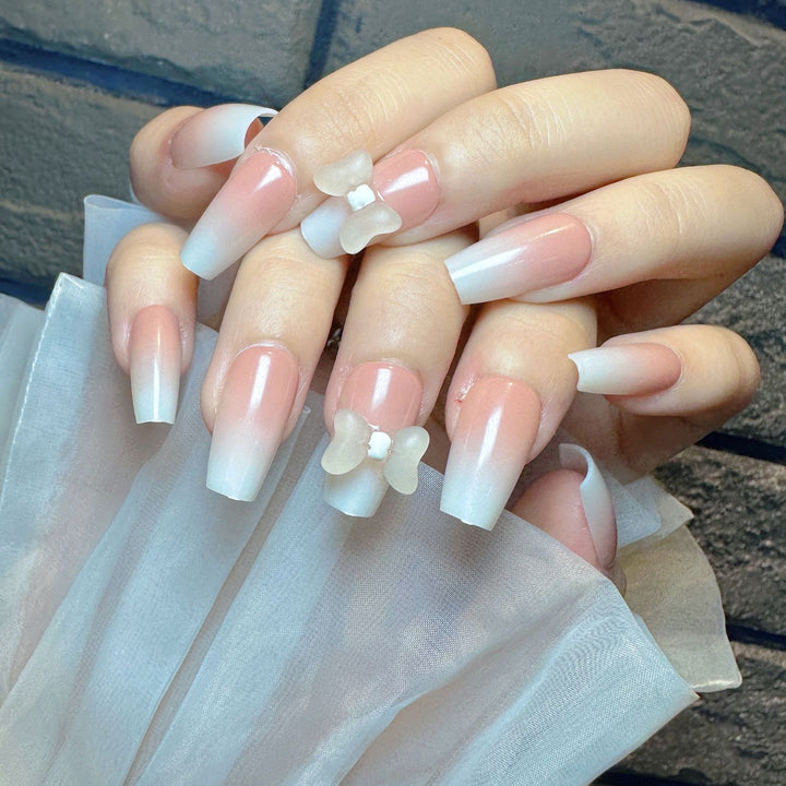 Elegant Nail Art Kalsten